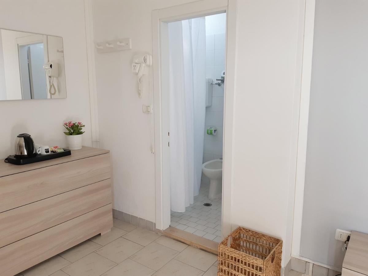Hotel Mara Rimini Extérieur photo