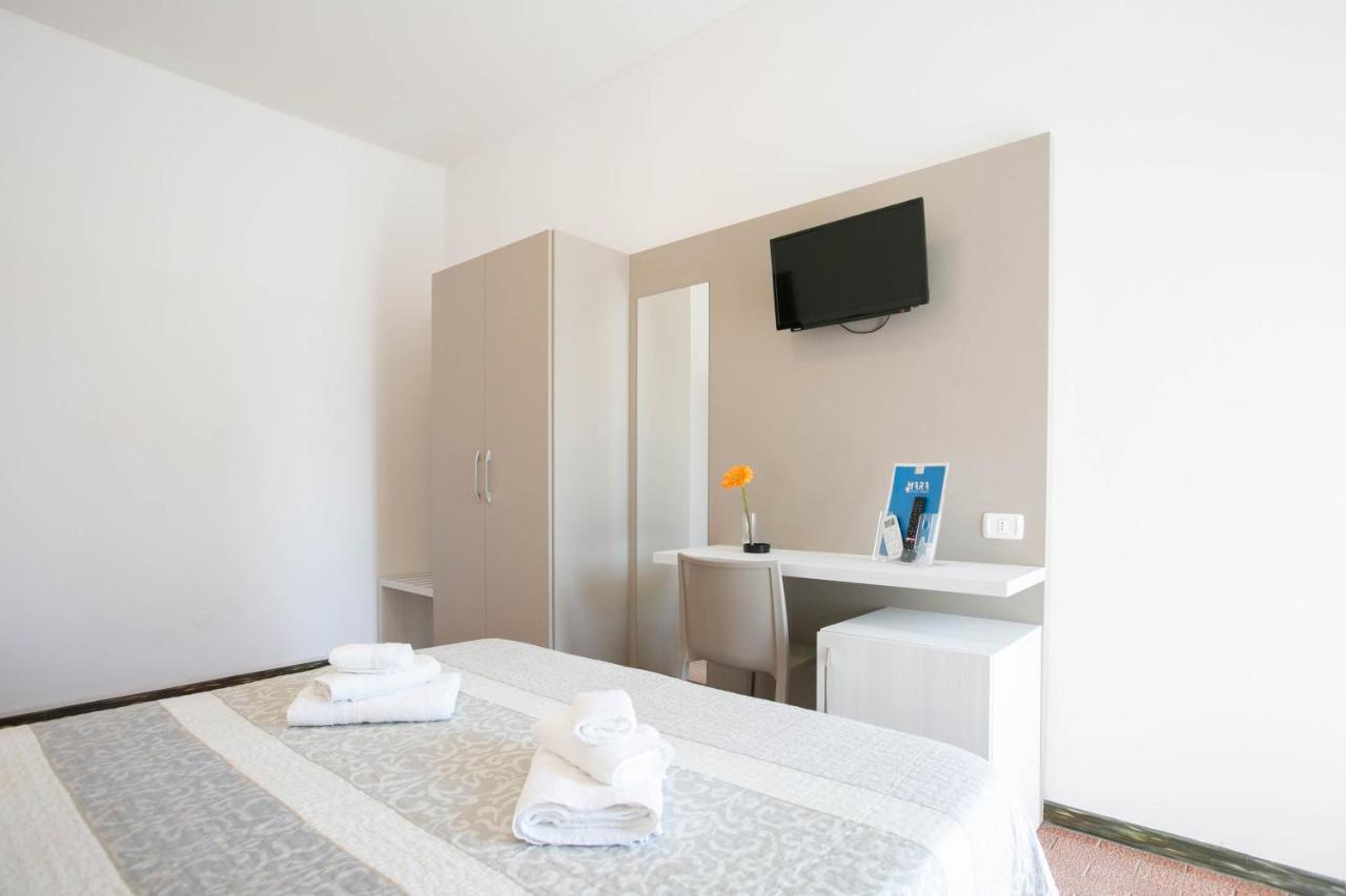 Hotel Mara Rimini Extérieur photo