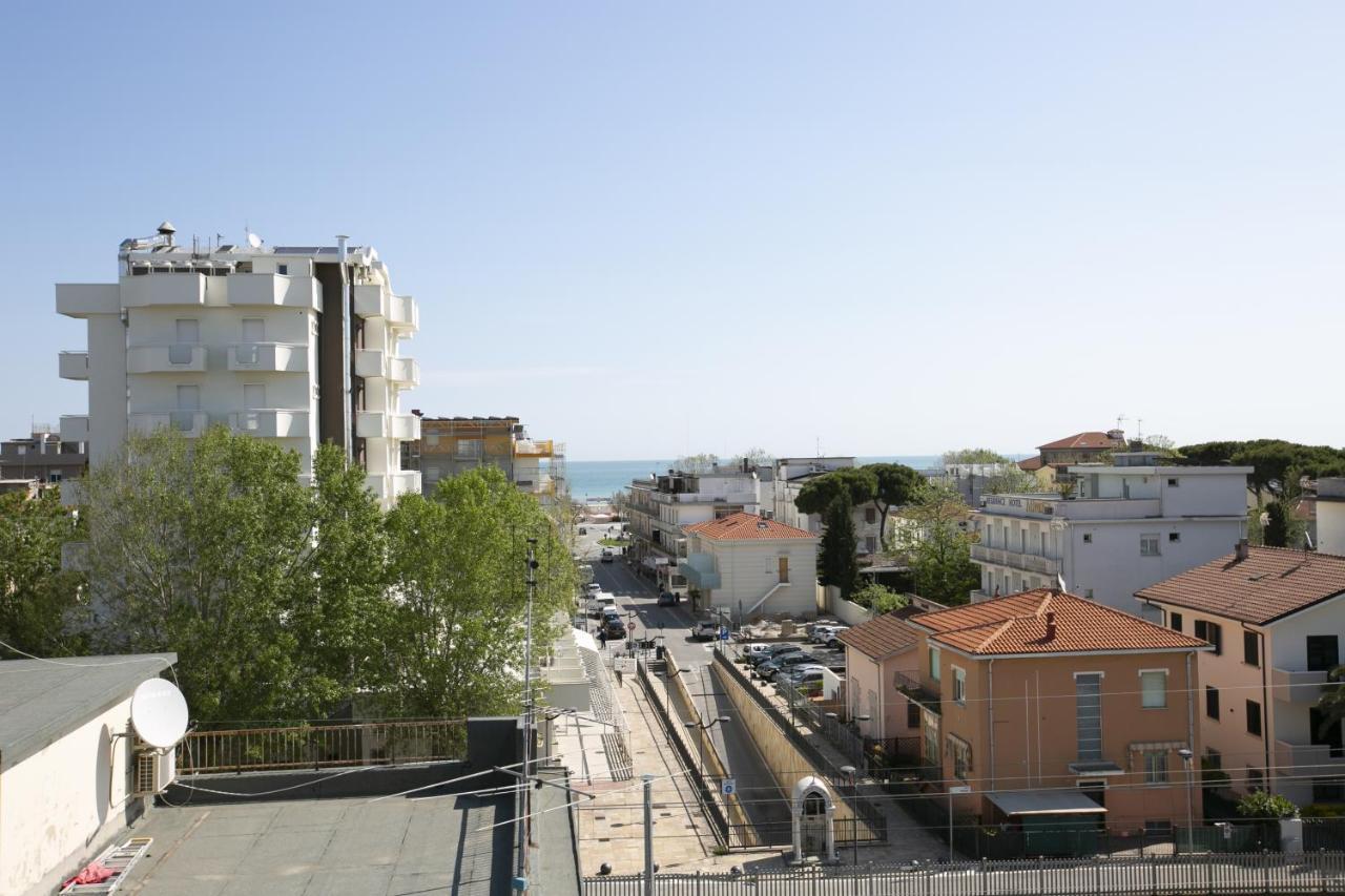 Hotel Mara Rimini Extérieur photo