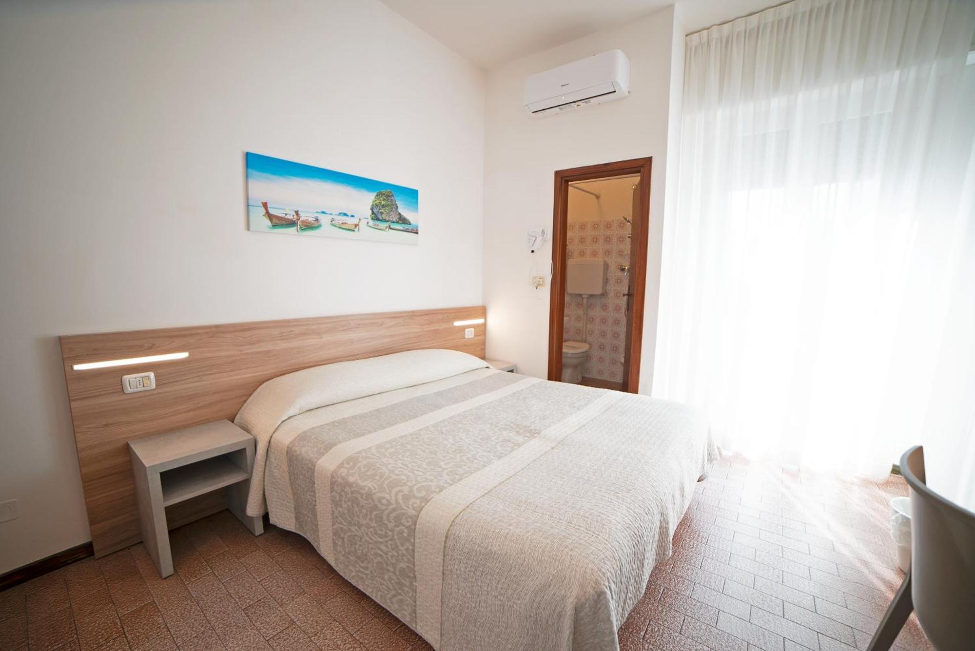 Hotel Mara Rimini Extérieur photo