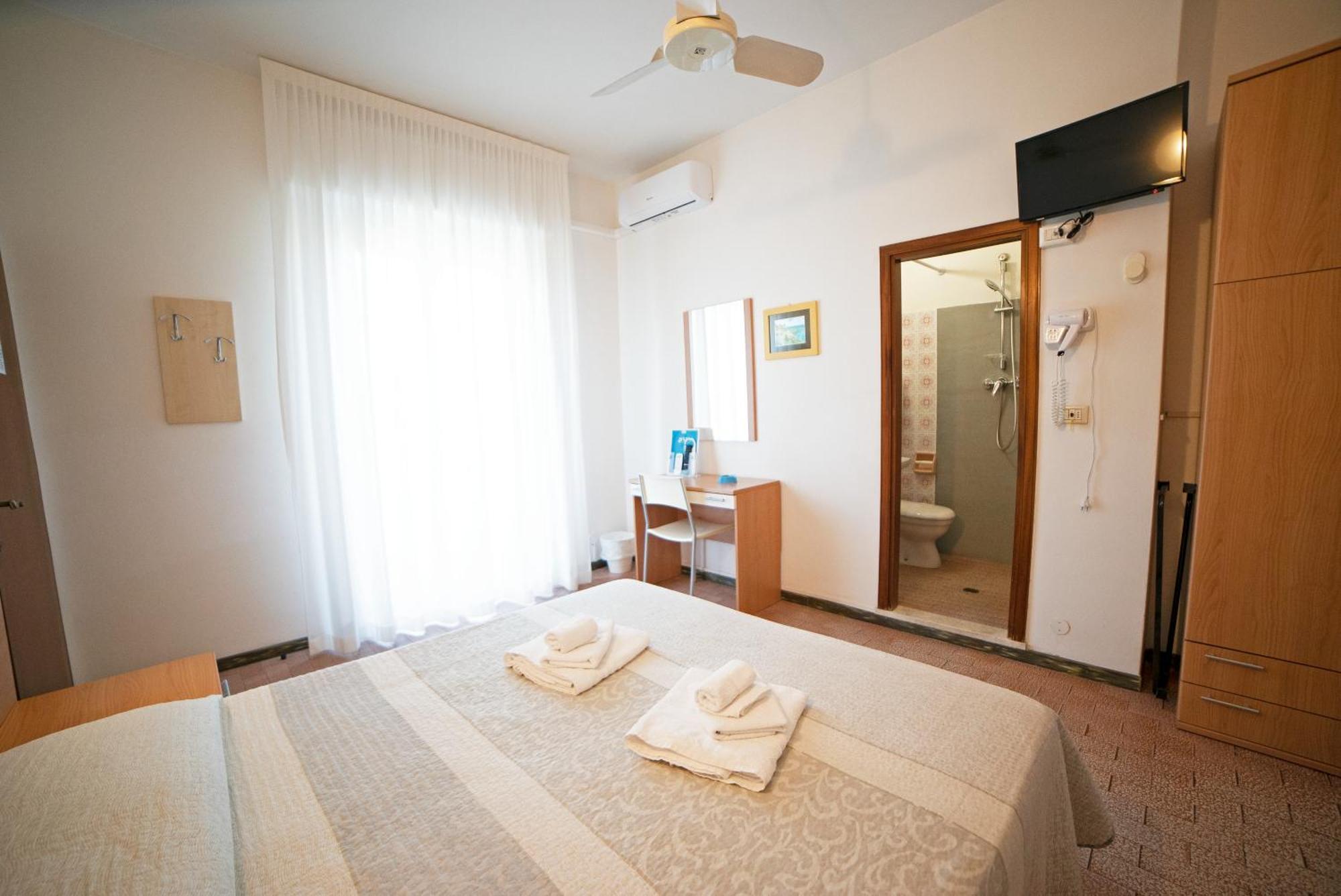 Hotel Mara Rimini Extérieur photo