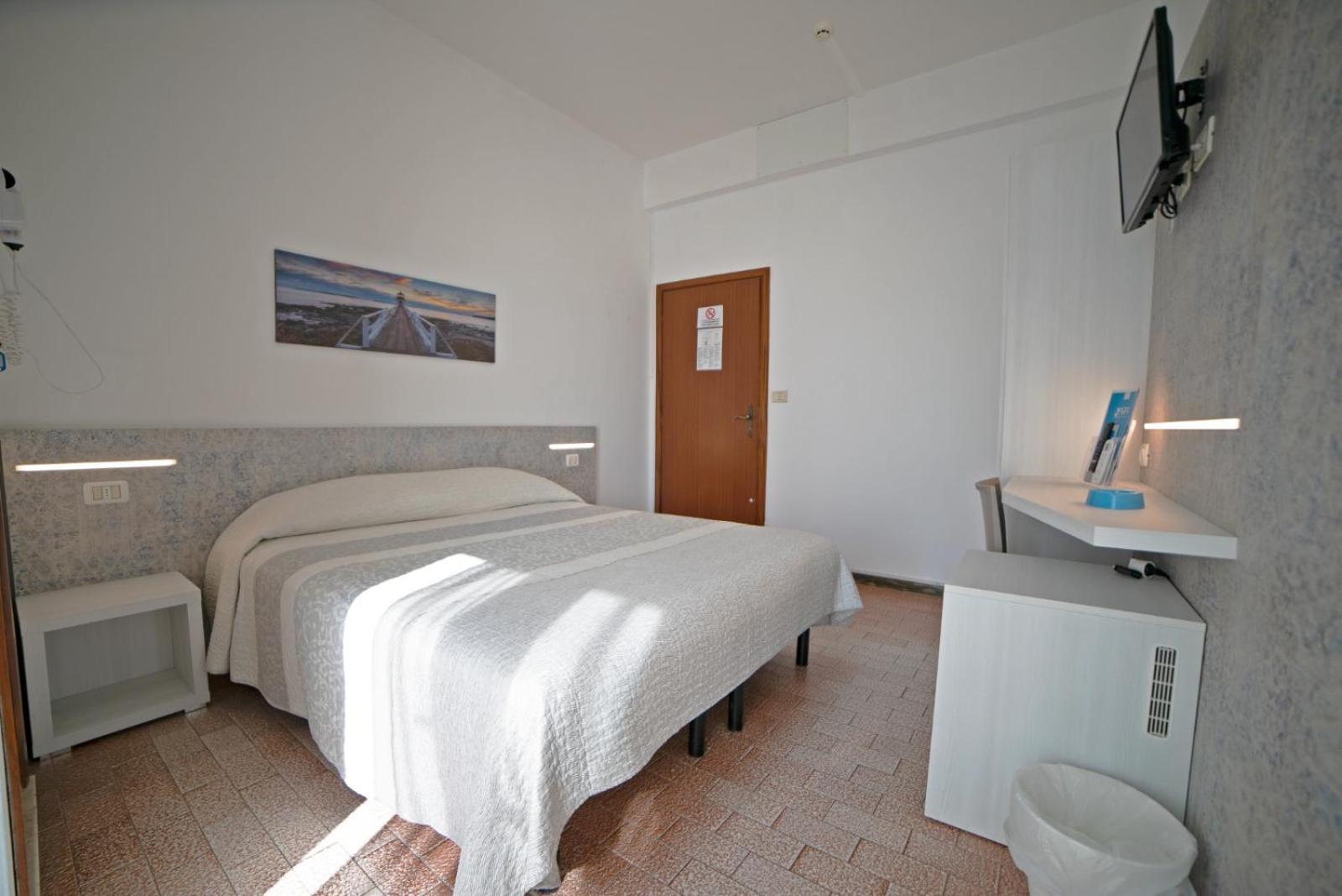 Hotel Mara Rimini Extérieur photo