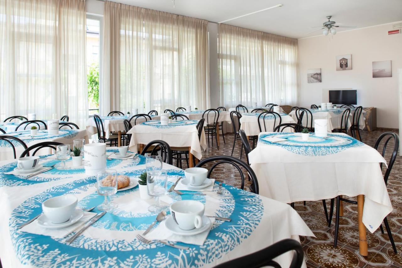 Hotel Mara Rimini Extérieur photo